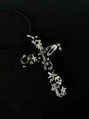 “Doom” choker