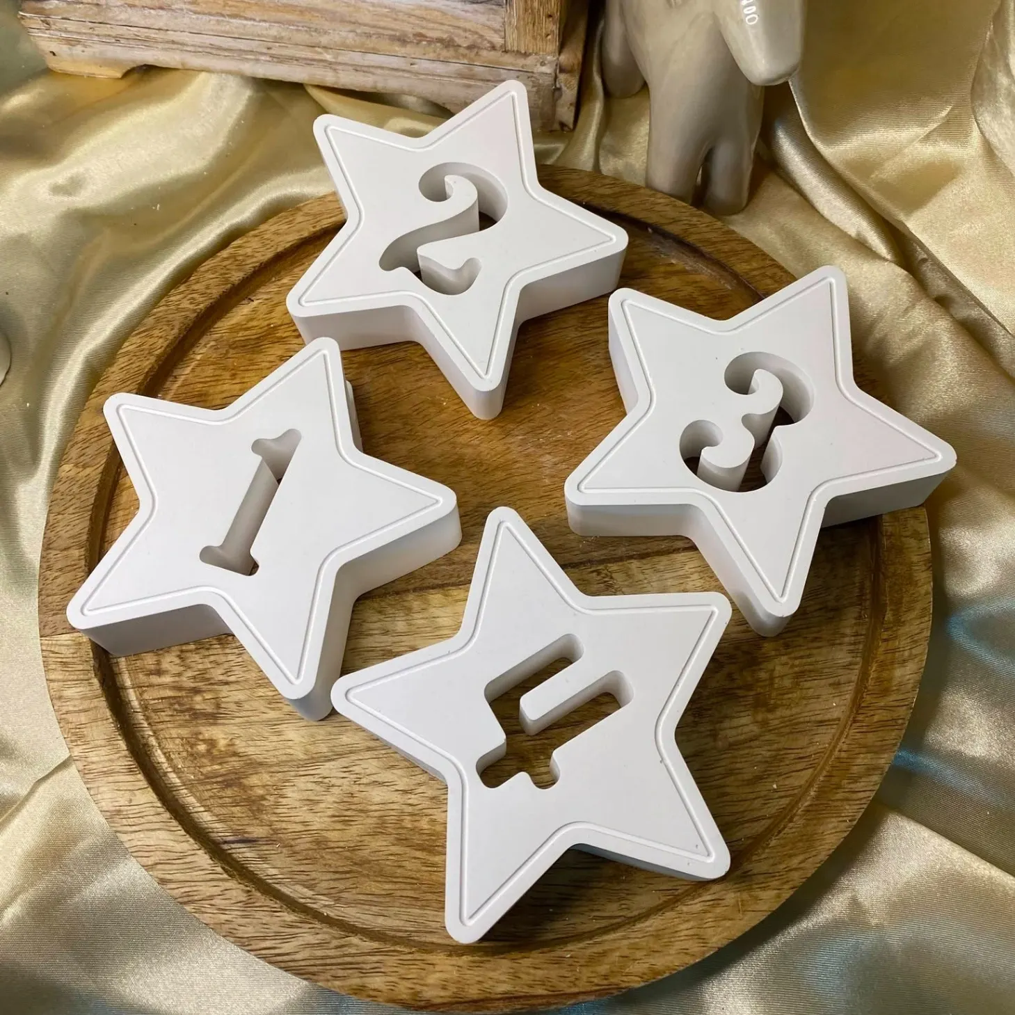 ✨ Adventní svícny ve tvaru hvězd 1