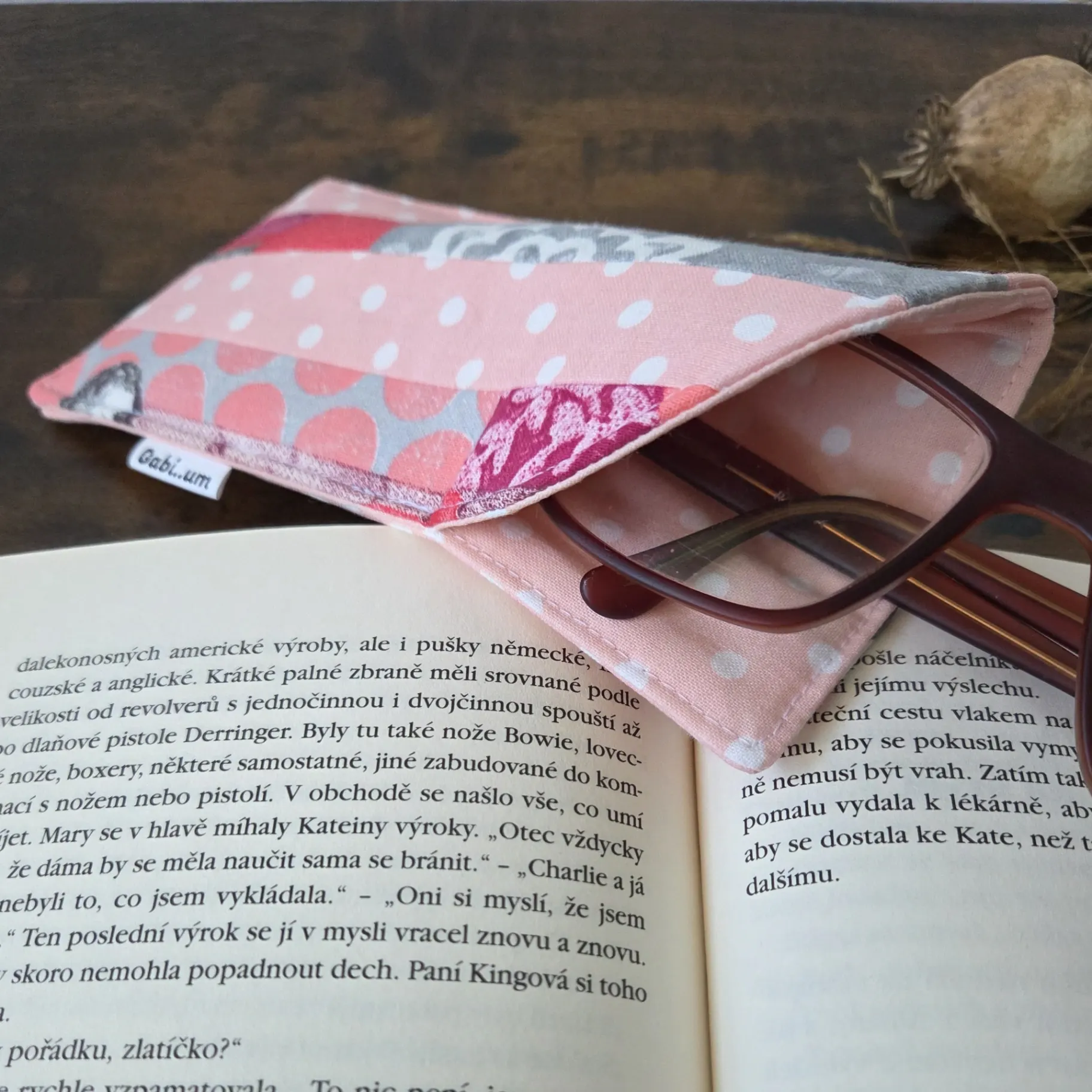 Měkké pouzdro na brýle| patchwork do růžova 2