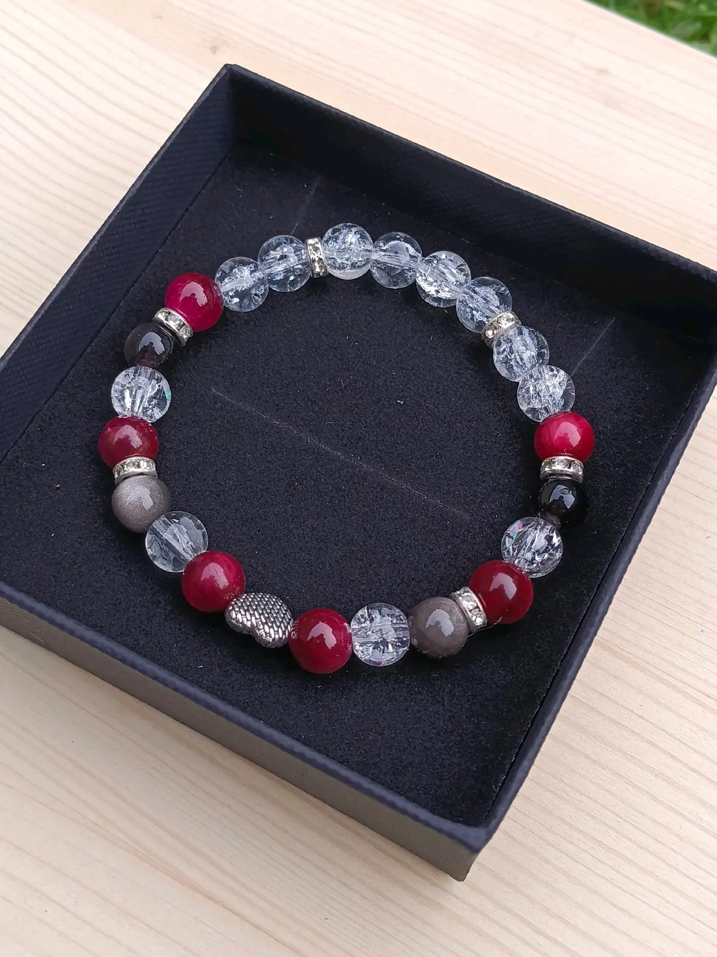 Dámský náramek + krabička